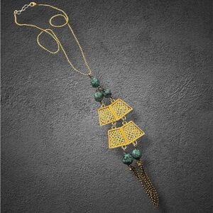 Vintage Gold and Green Pendant Statement Necklace